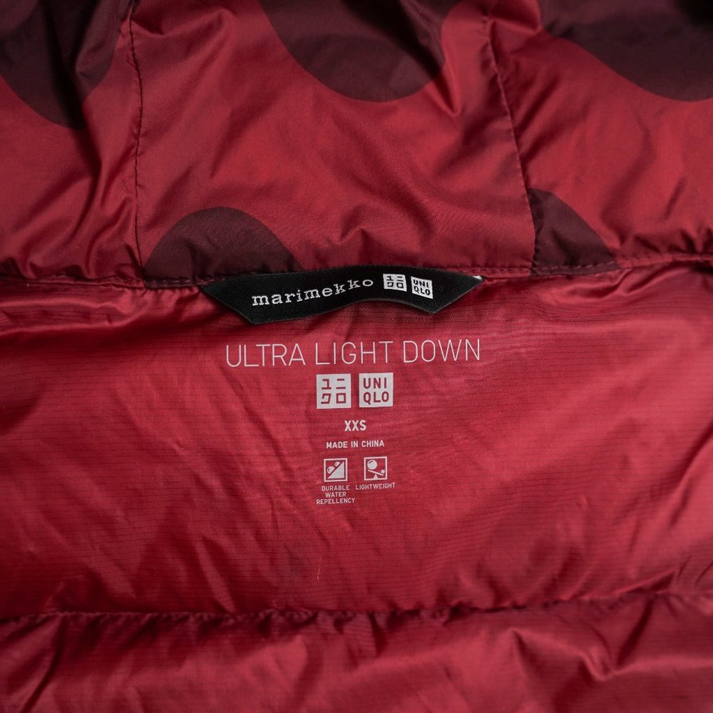 Marimekko X Uniqlo Holiday 2019 Ultra Light Puffer Jacket - Picture 6 of 10